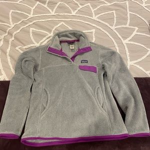 Woman’s Patagonia pull over